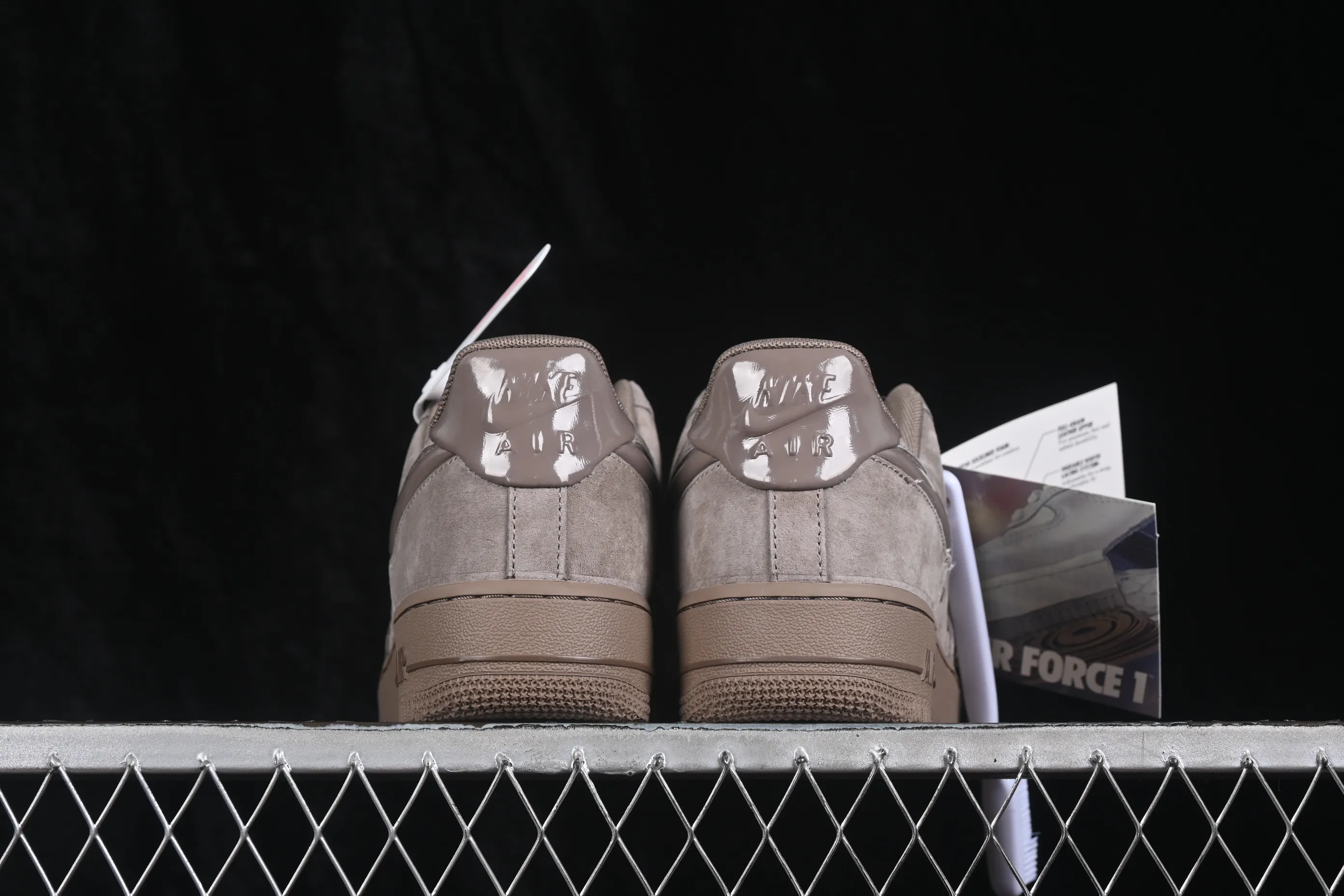 All categories Nk Air Force 1 Air Force series Nk Air Force 1 Low Air Force low-top Nike Air Force 1'07 Low Air Force 1 low-top casual sneakers HV4406-200